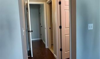 149 Cheshire Dr, Cranston, RI 02921