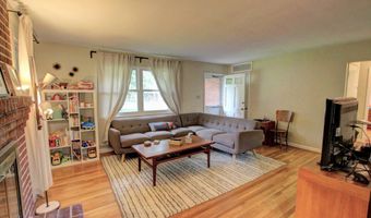 2703 DAWN Dr, Alexandria, VA 22306