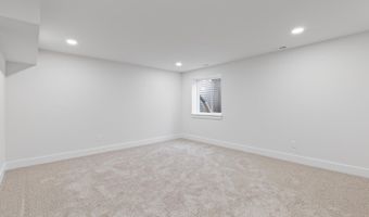 2016 Green Acres Dr, Adrian, MI 49221