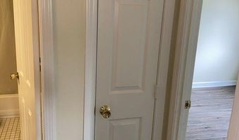 21 Clarks Rd #204, Amesbury, MA 01913