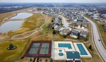 8016 Apalachee Dr, Indianapolis, IN 46217