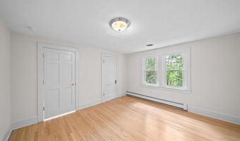 340 Orchard Hills Dr, Ann Arbor, MI 48104