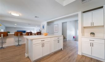 5676 Birchwood Cir, Las Vegas, NV 89120