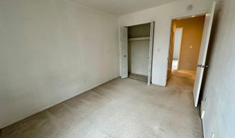 795 Watersedge Dr, Ann Arbor, MI 48105