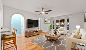 355 Aoloa St Q102, Kailua, HI 96734
