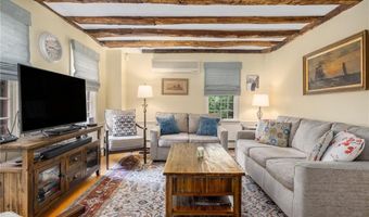2381 Middle Rd, East Greenwich, RI 02818