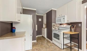 808 4th St SW, Austin, MN 55912
