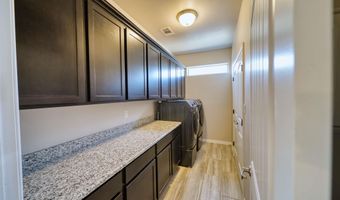 3813 S Sunnyview Ave, Carlsbad, NM 88220
