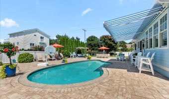 301 PARKWOOD St, Bethany Beach, DE 19930