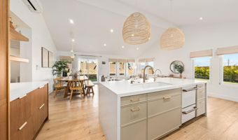 2040 Kanakanui Rd, Kihei, HI 96753