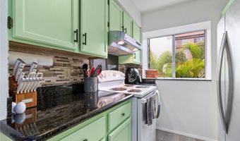 98-943 Moanalua Rd 1103, Aiea, HI 96701