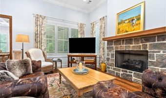 2051 MOORES MILL Rd, Auburn, AL 36830