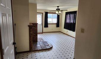 400 Cass St, Adair, IA 50002