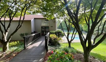 4024 IVA Ln, Annandale, VA 22003