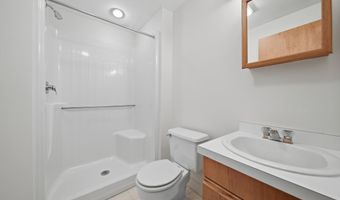 10 Eaton Rd, Amherst, NH 03031