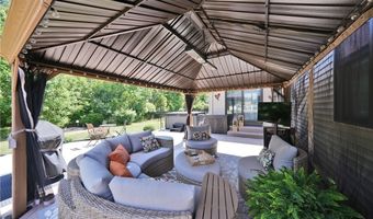 133 Boxelder Ln, Amherst, NY 14228