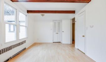 86 W Main St, Bergenfield, NJ 07621