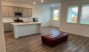 1601 Madison Dr, Anna, TX 75409