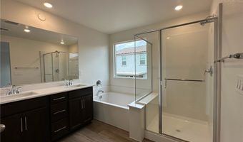 9613 Hinson St, Las Vegas, NV 89139