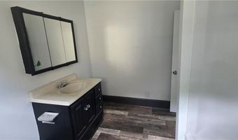 804 Work Dr, Akron, OH 44320