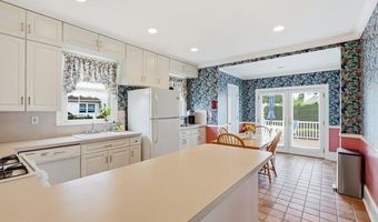 315 Allen Ave, Allenhurst, NJ 07711