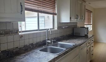 140 Aurora St, Hawthorne, NV 89415