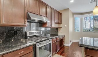 7 Crown Valley Dr, Henderson, NV 89074