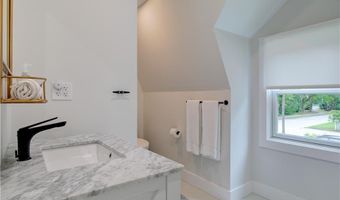 59 Melrose Ave, Jamestown, RI 02835