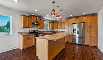 2901 Helix St, Spring Valley, CA 91977