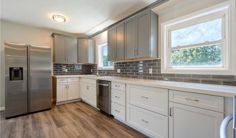 3184 Conlin Dr, Akron, OH 44319