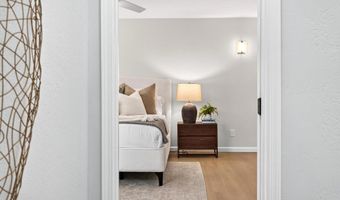 543 Eldorado Dr, Escondido, CA 92025