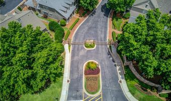 10853 Enclave Ln, Alpharetta, GA 30022