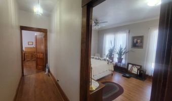 1105 14th St, Auburn, NE 68305