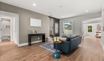 1112 W NEW HAMPSHIRE St, Orlando, FL 32804