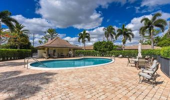 493 Forestview Dr, Atlantis, FL 33462