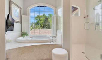 517 GREELY St, Orlando, FL 32804