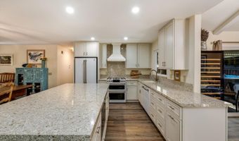 113 Sherwood Dr, Santa Rosa, CA 95405
