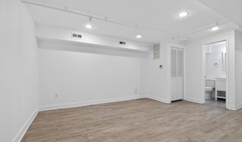1707 N CAPITOL St NE 1, Washington, DC 20002