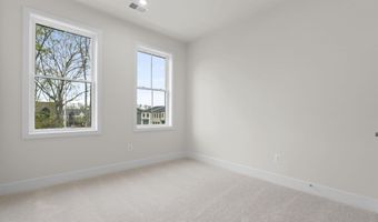 1 PICASSO Sq Turner 22-F2-Rt, Ashburn, VA 20148