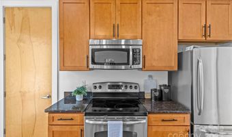 2116 Mcclintock Rd 232, Charlotte, NC 28205