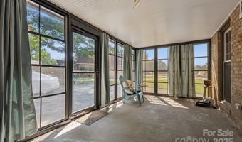 4537 Swan Meadow Ln, Charlotte, NC 28226