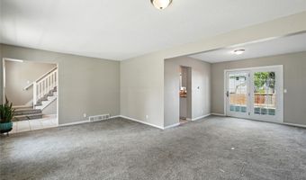 302 NW Sharmin Dr, Ankeny, IA 50023