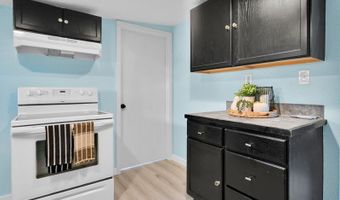1114 Hough, Adkins, TX 78101