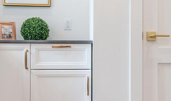 962 TENNIS Ave, Ambler, PA 19002