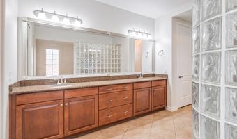 4205 S CROSSCREEK Dr, Chandler, AZ 85249