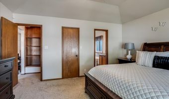 2011 PARK Ave, Cheyenne, WY 82007