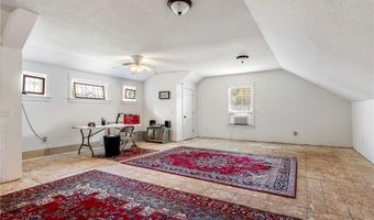 405 NW 5th St, Bentonville, AR 72712