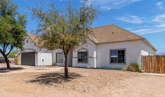 447 S WARNER Dr, Apache Junction, AZ 85120