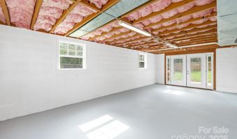 1300 Montgomery Ave, Albemarle, NC 28001