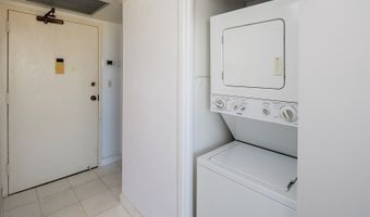 2499 Kapiolani Blvd 3004, Honolulu, HI 96826